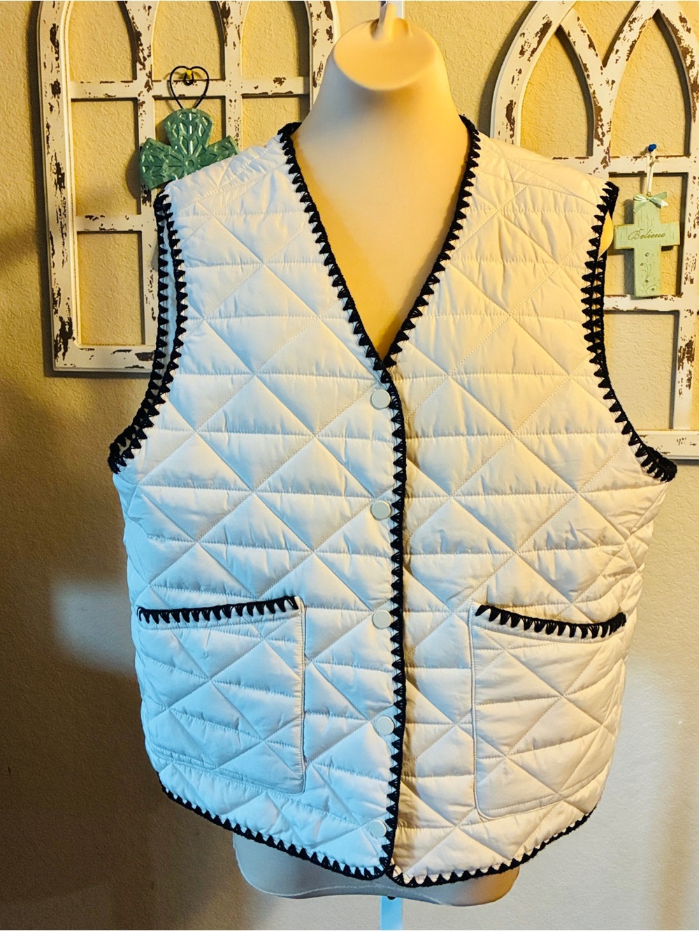 Cato White Quilted Vest with Black Trim Detailing